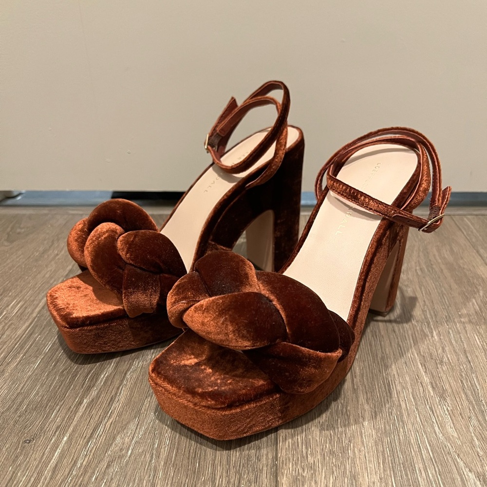 Velvet platforms - Picture 2 of 8